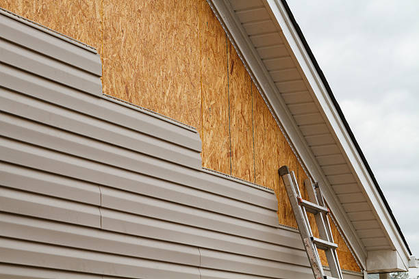 24/7 Emergency Vinyl Siding experts in Malvern, PA